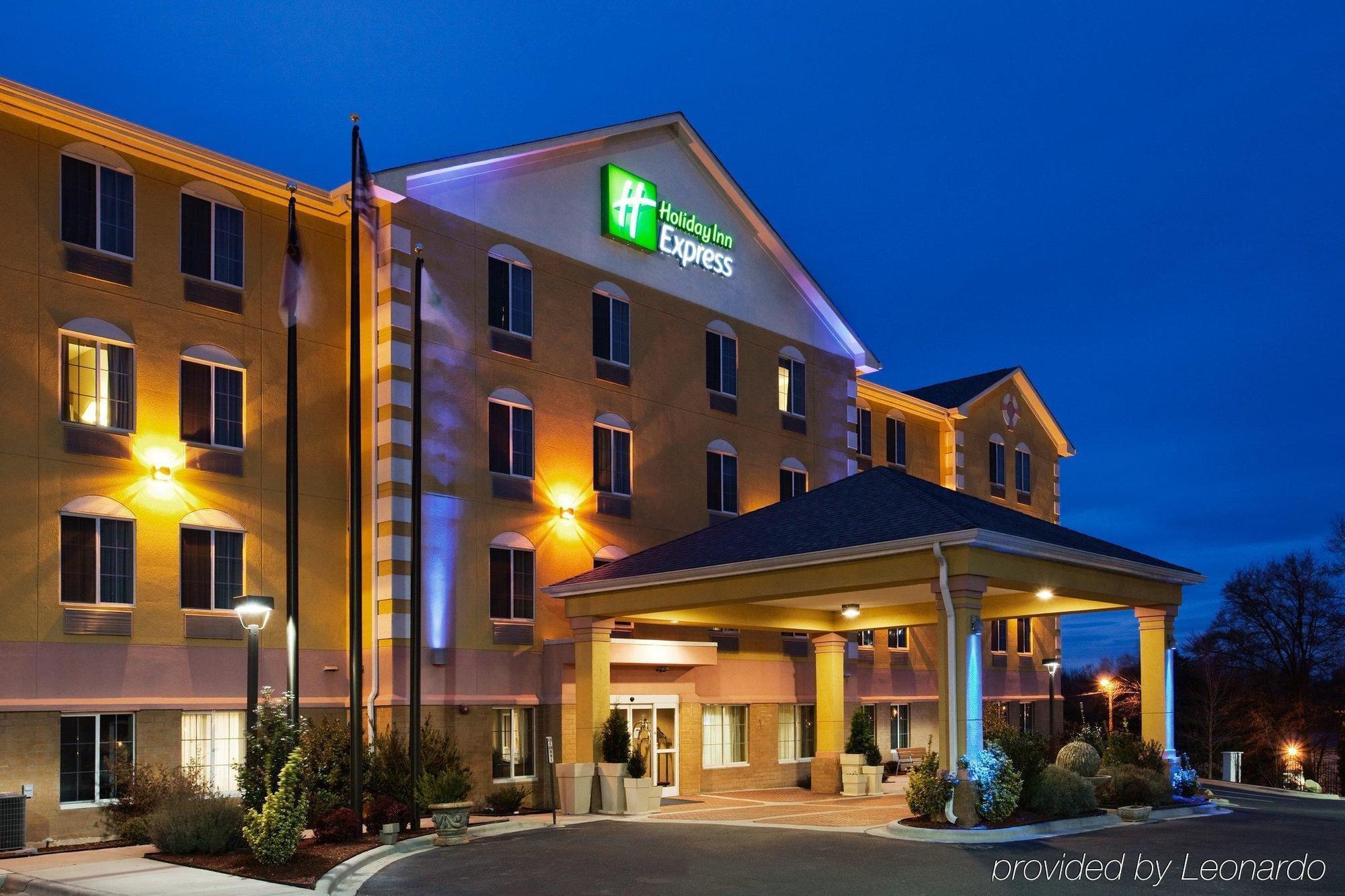 Holiday Inn Express Charlotte West - Gastonia By Ihg Exterior foto