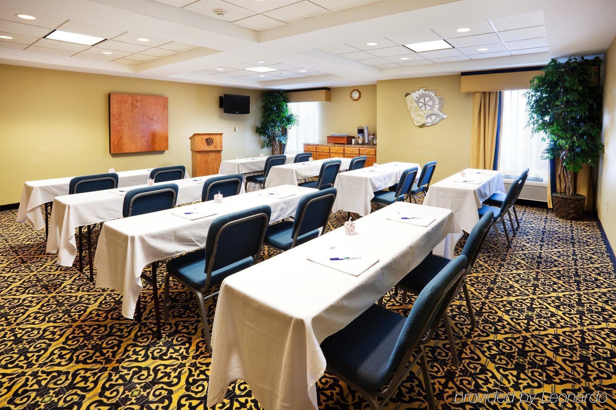 Holiday Inn Express Charlotte West - Gastonia By Ihg Facilități foto